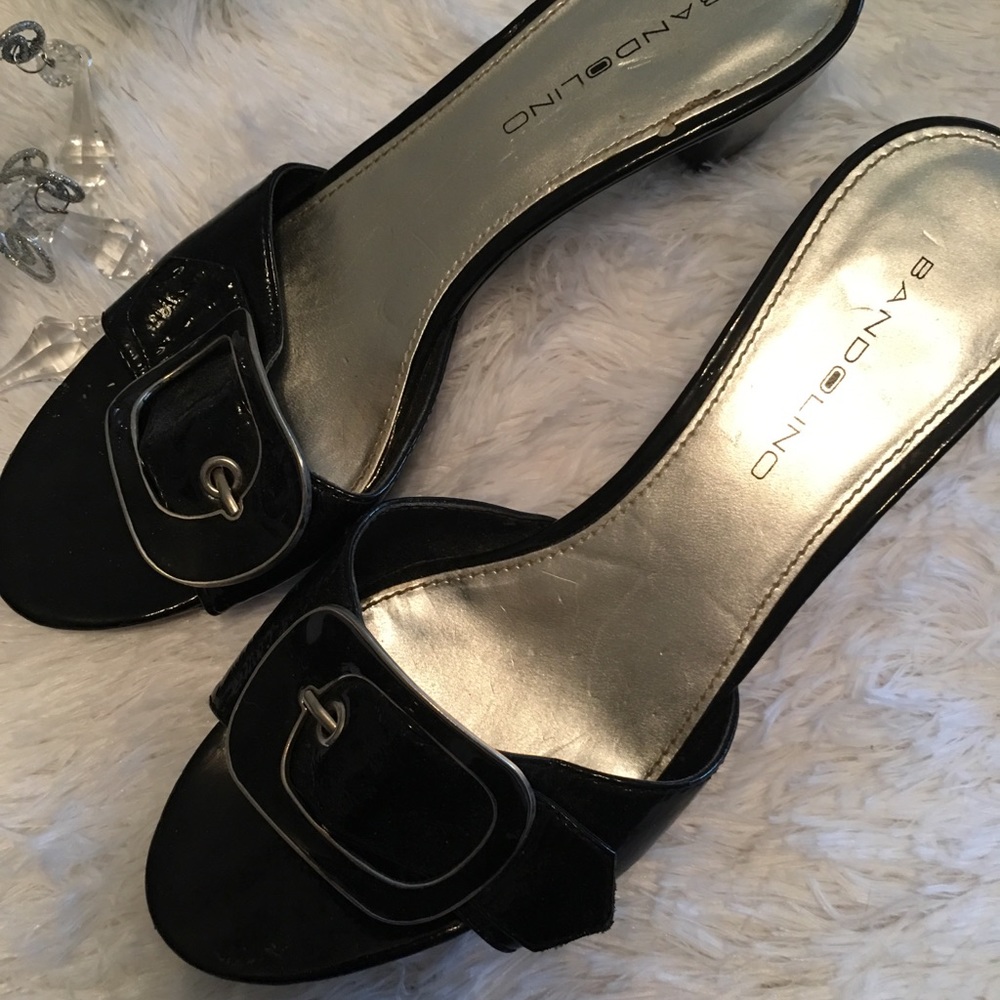 Black flats