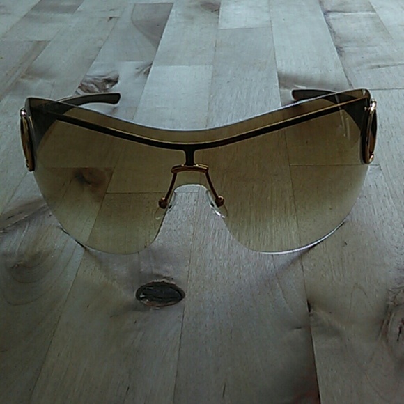 GUCCI sunglasses main image 7