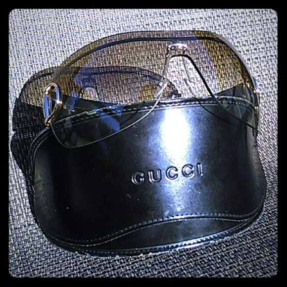 GUCCI sunglasses main image 3