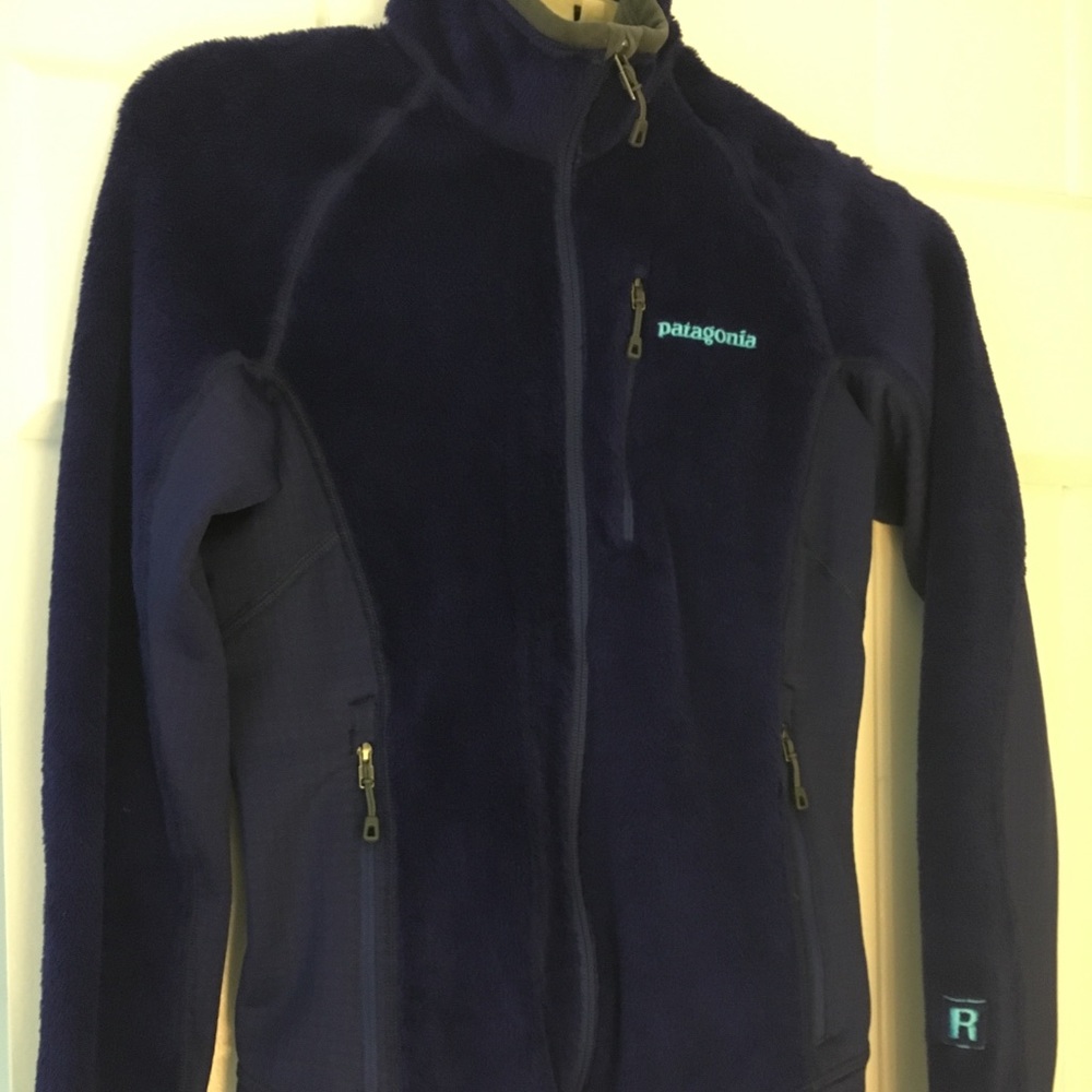 Patagonia Women’s fleece - xs
