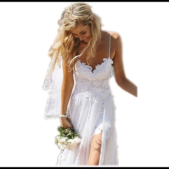 Dresses & Skirts - 👰🏼💕price drop. Beach wedding dress!