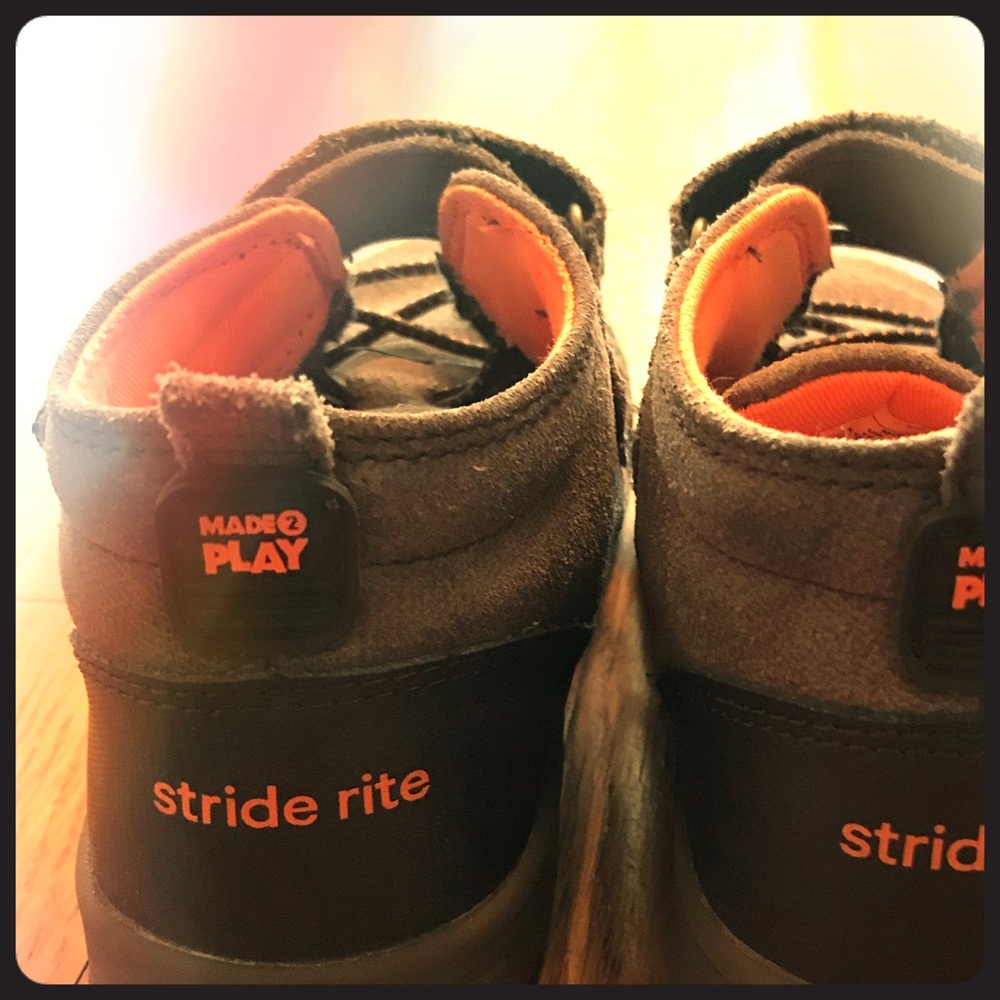 Stride rite boys made 2 play leather and canvas