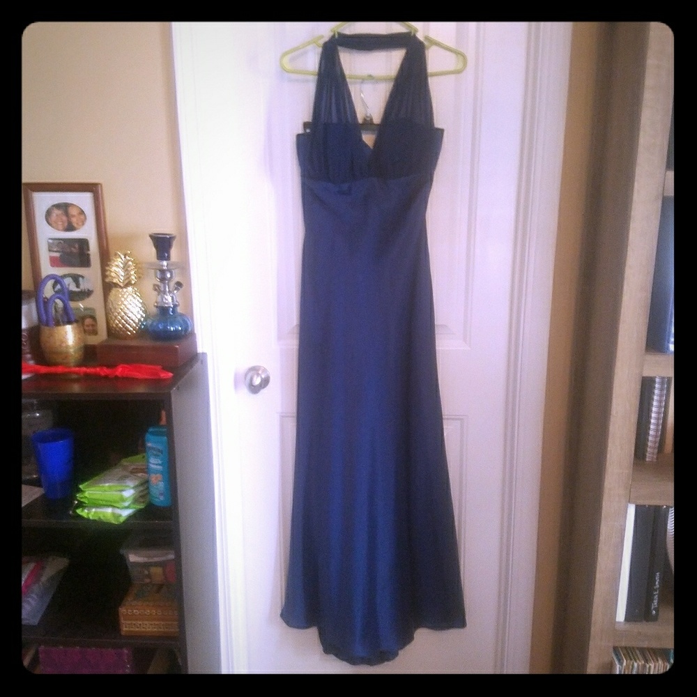 Davids Bridal -6 - Navy Satin Halter Formal