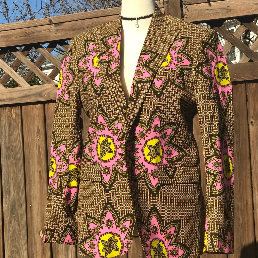African Print Plus Size Women’s Jacket. - Picture 6 of 8