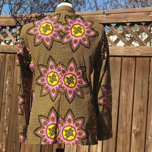 African Print Plus Size Women’s Jacket. - Picture 7 of 8