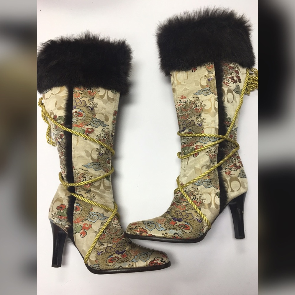 Coach vintage Boots with fur