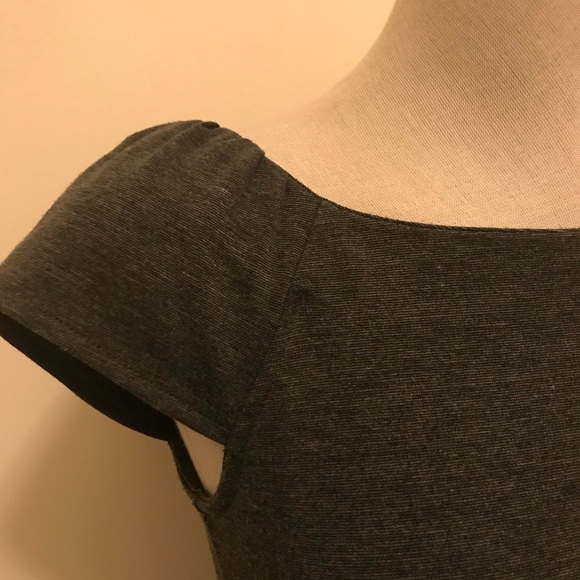 GAP Dress - Picture 3 of 8