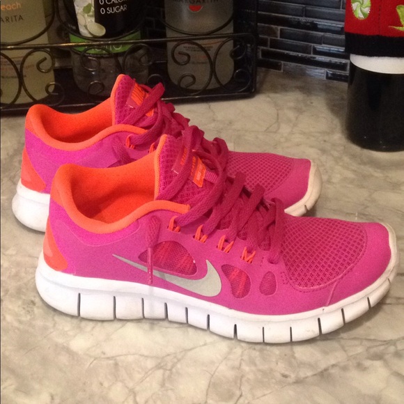 Nike Other - MAKE AN OFFER Nike pink and orange