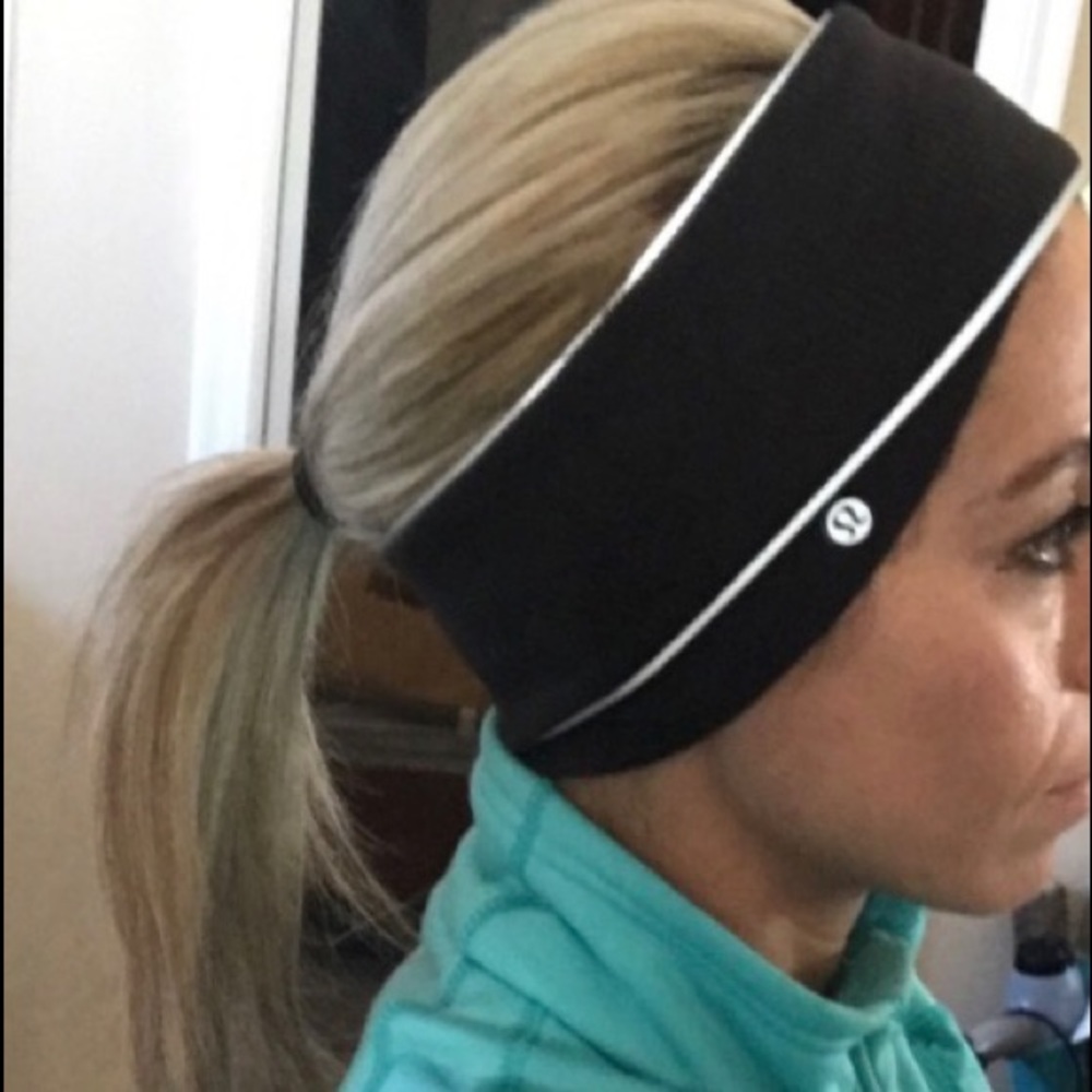 Lululemon Run And Done Ear Warmer/Headband