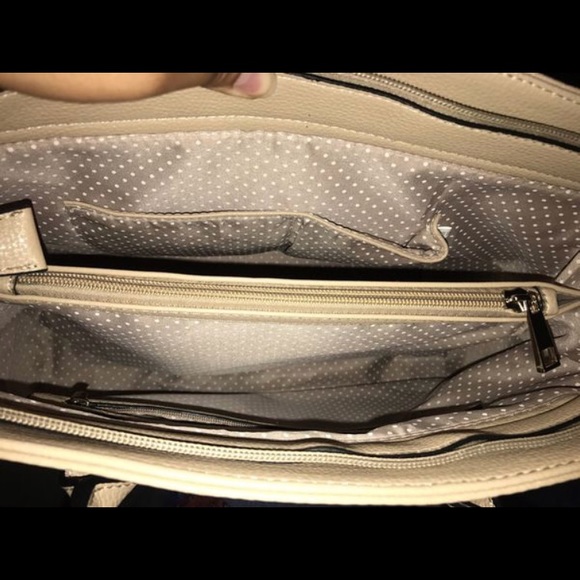 Purse - Picture 3 of 4