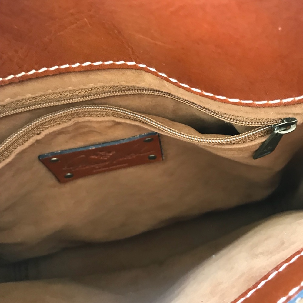 π«SOLDπ«Patricia Nash Lavello sling bucket tooled - Picture 5 of 8