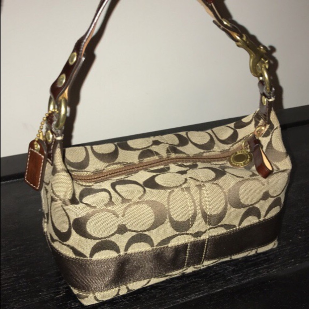 Authentic Classic Coach Purse