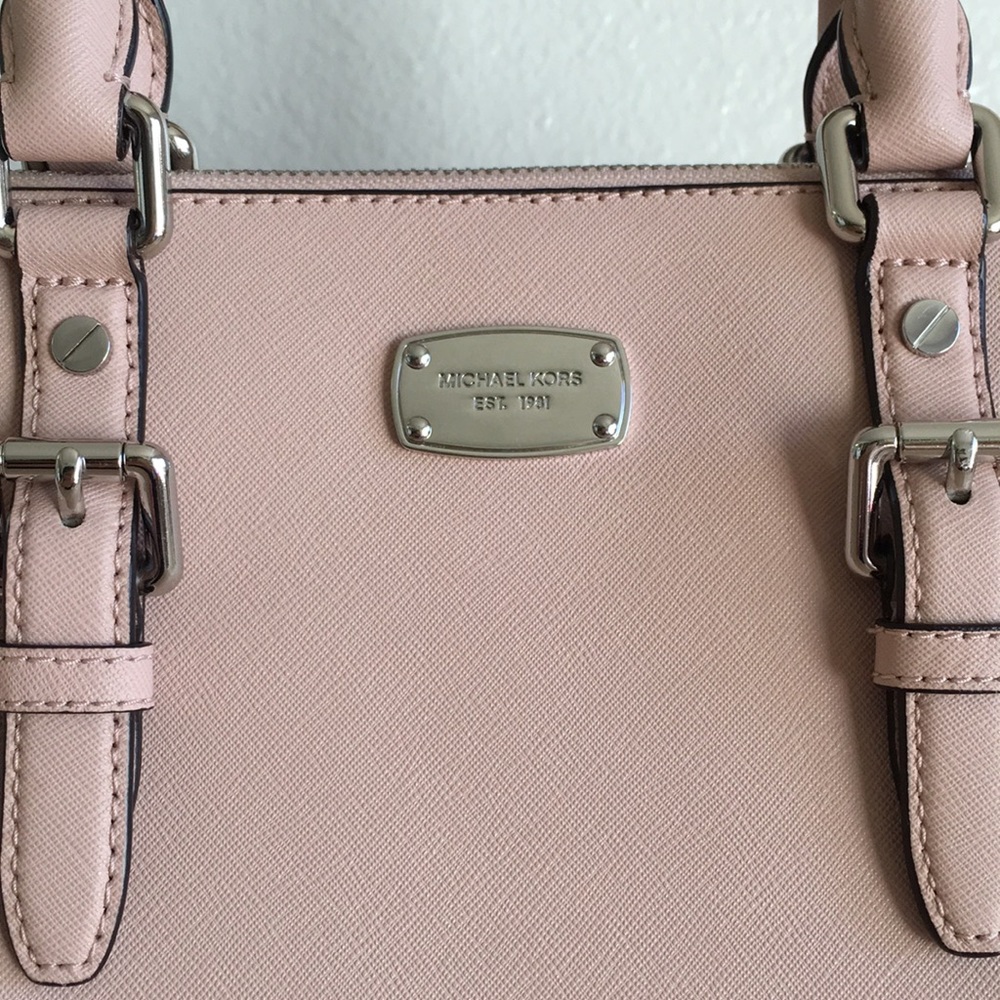 ๐SALE ๐ Michael Kors Ciara Satchel (Large) - Picture 2 of 4