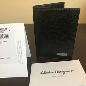 🔥Salvatore Ferragamo Card Case whit ID window 🔥