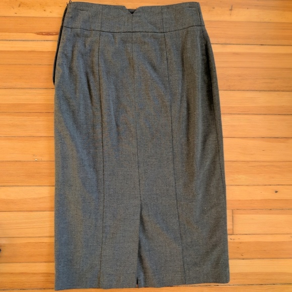 Grey pencil skirt by H&M - Picture 2 of 3