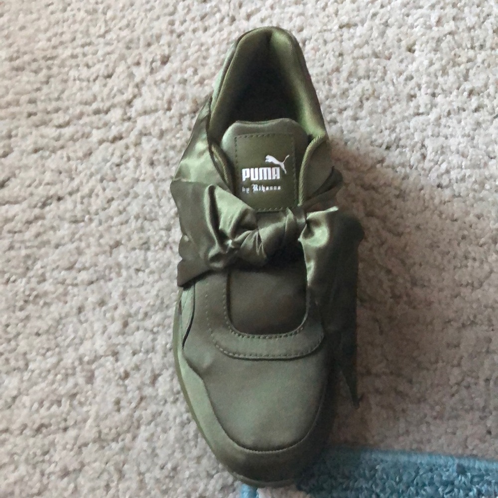 Never worn Fenty Bow sneakers