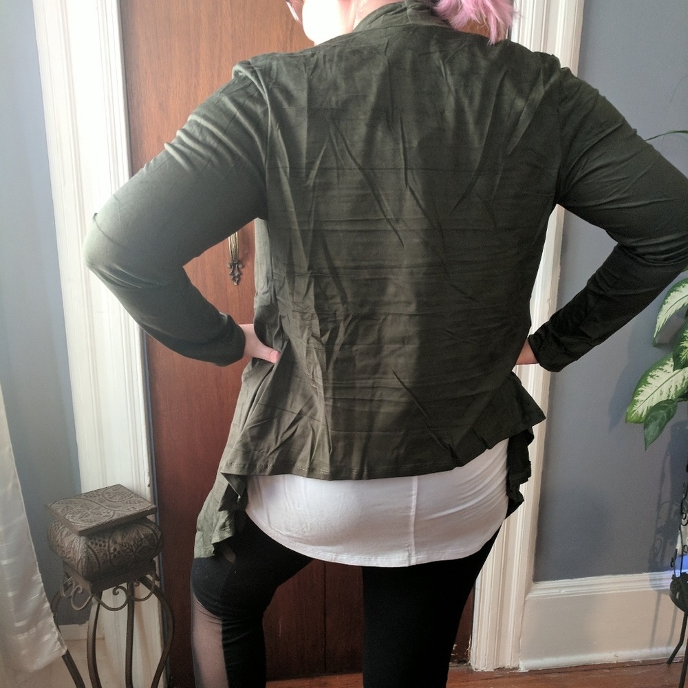 2 Left!! Olive Draped Waterfall Vegan cardigan - Picture 6 of 7