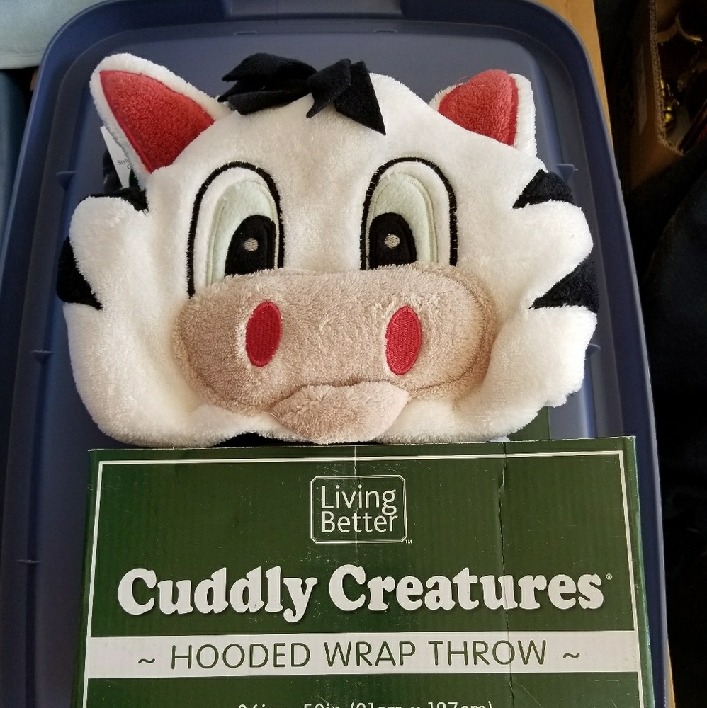 Hooded  Wrap Throw