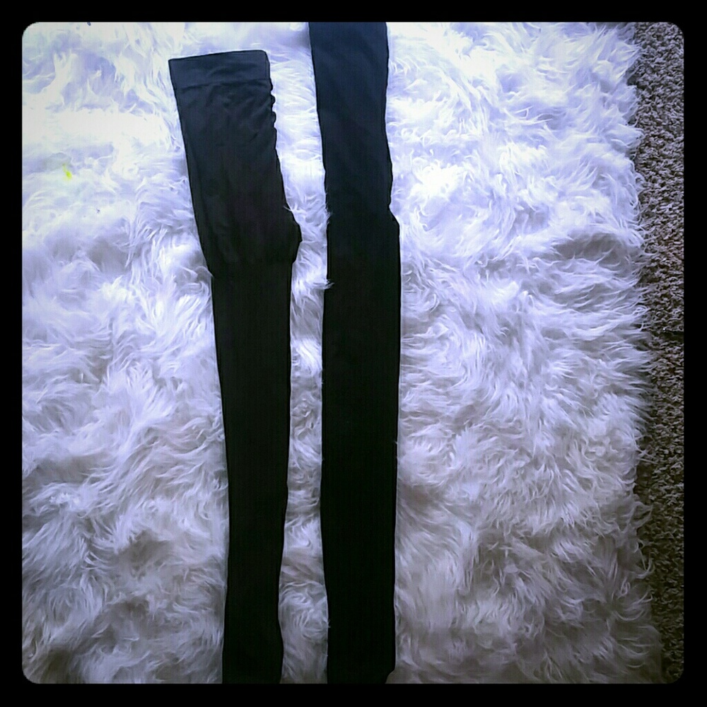 2 black panty hose