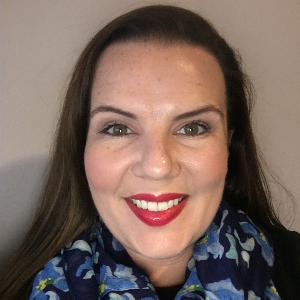 Meet your Posher, Stephanie