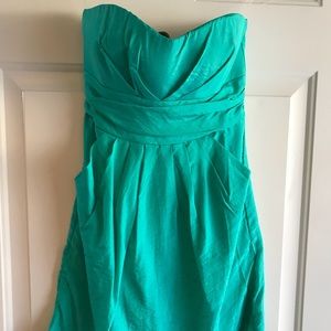 Gorgeous Strapless Mini Dress with Pockets! Size S