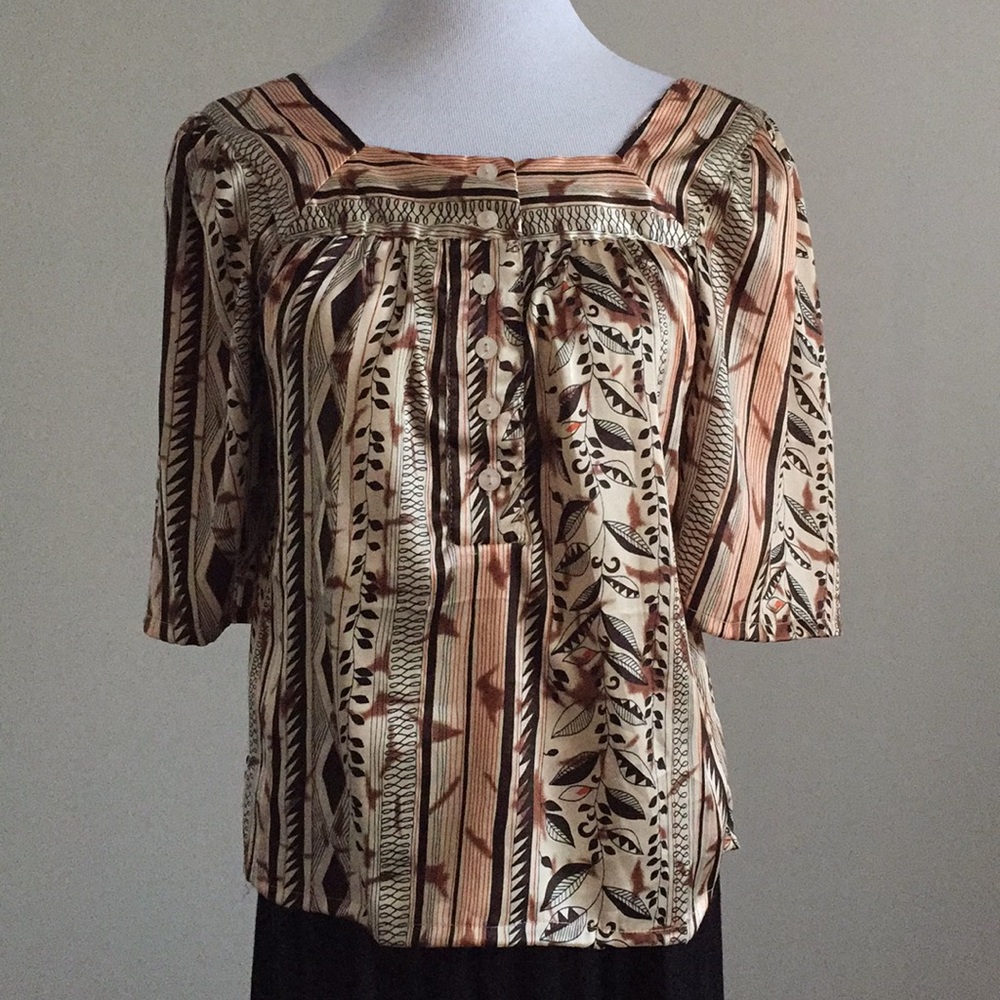 🦄2 for 15 💜Stylish and Comfy Loose Flowy Blouse 💜