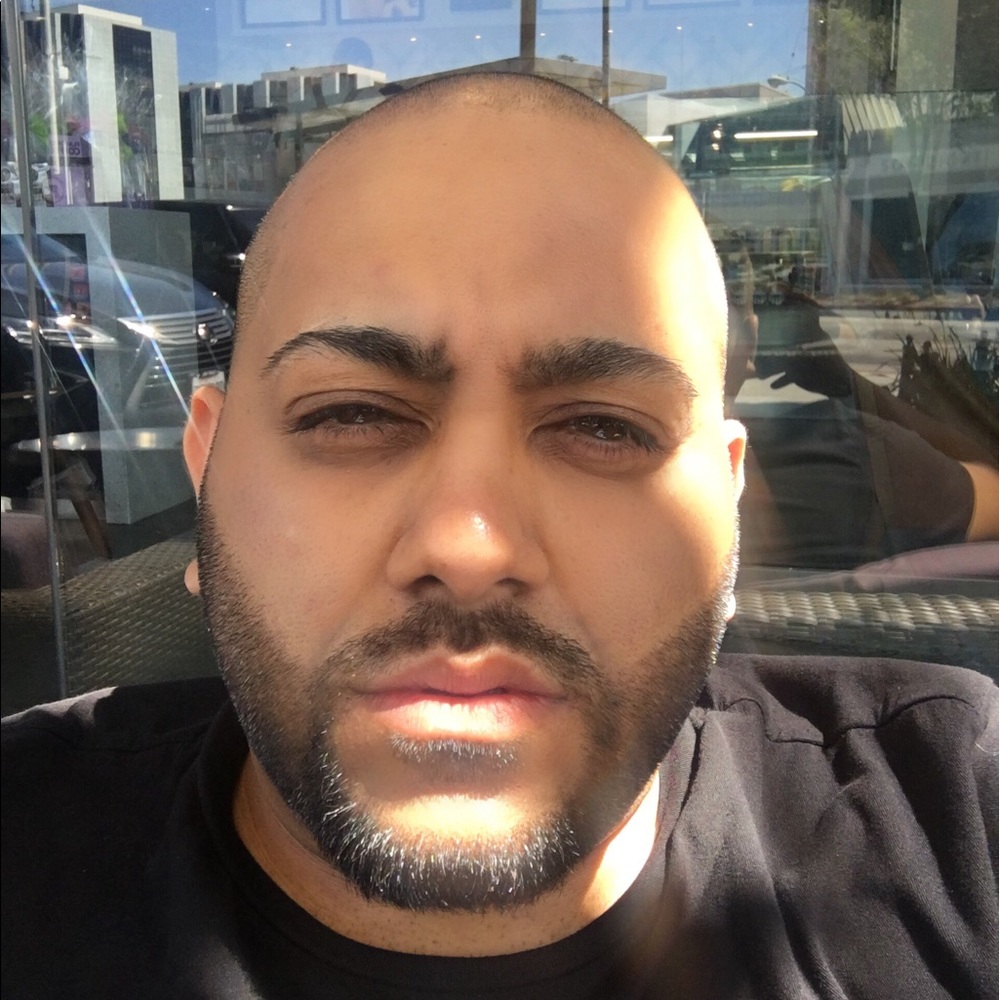 Meet your Posher, Hasham