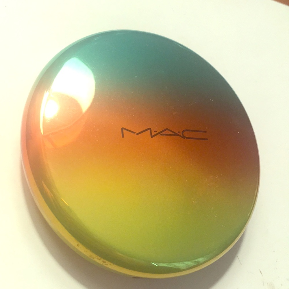 MAC Studio Sculpt in Golden Rinse