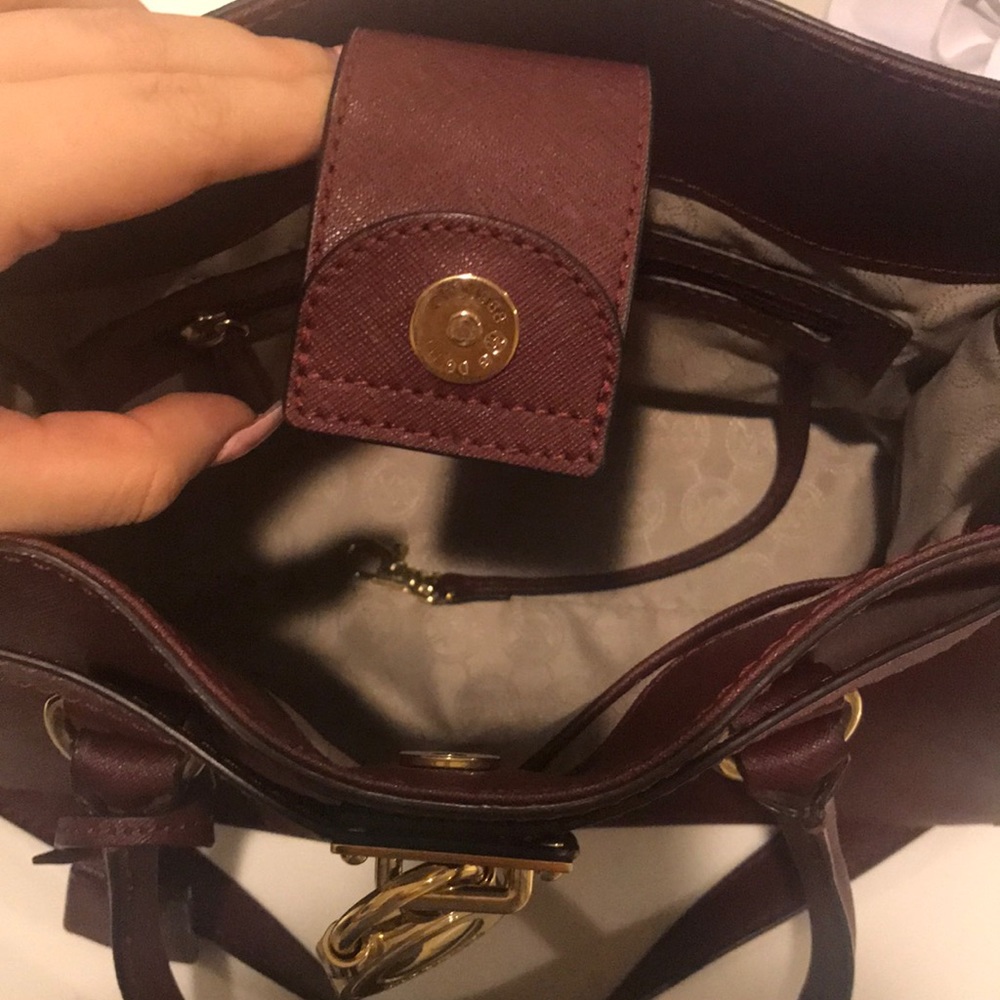 Michael Kors Hamilton - Picture 8 of 8