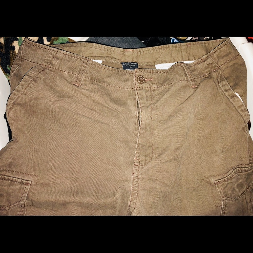 Used Mens Faded Glory Cargo Shorts Size 36