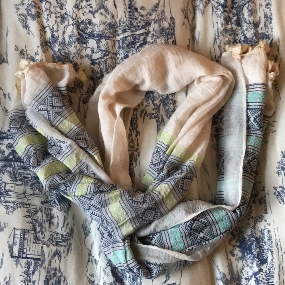 Francesca’s scarf