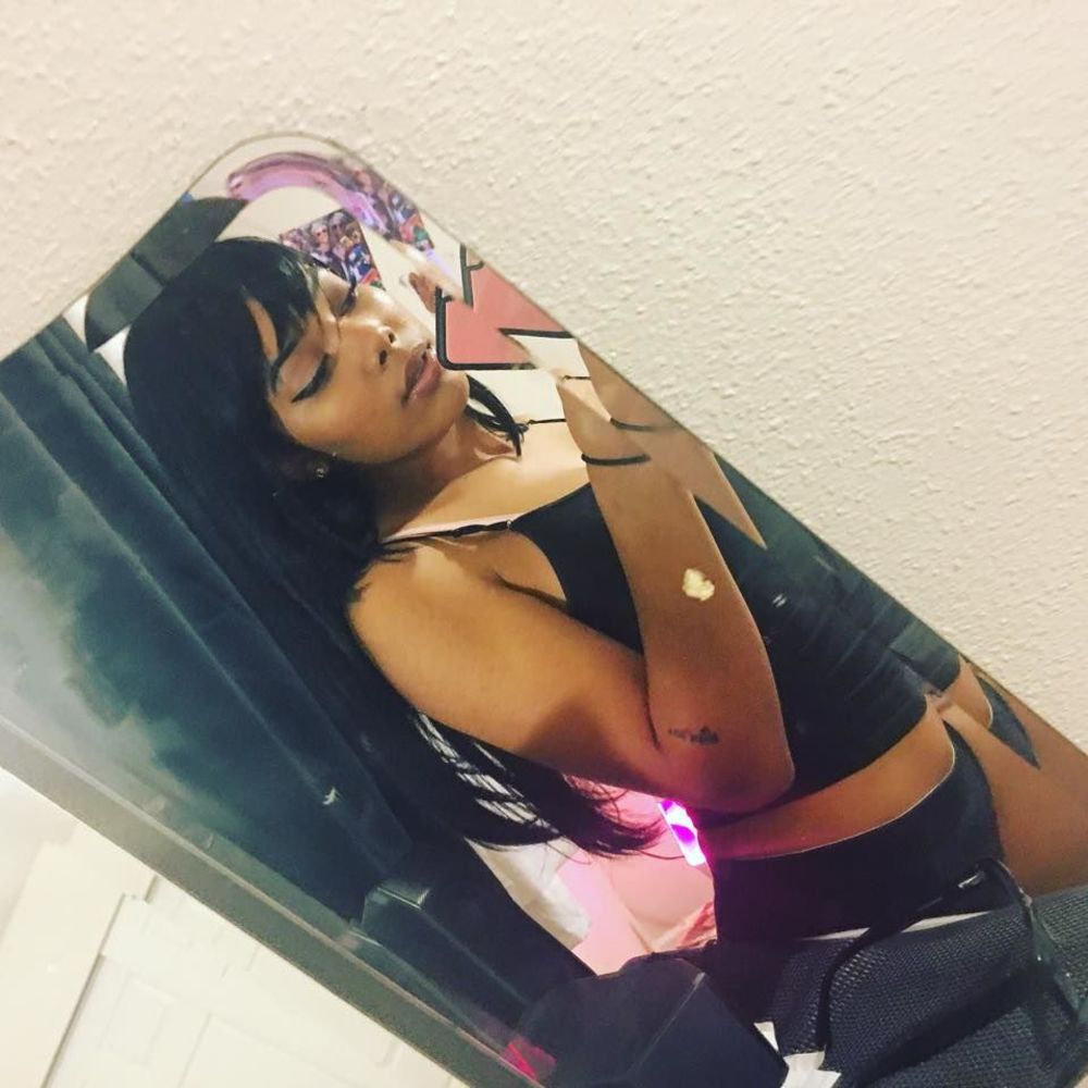 Meet your Posher, Kayloni