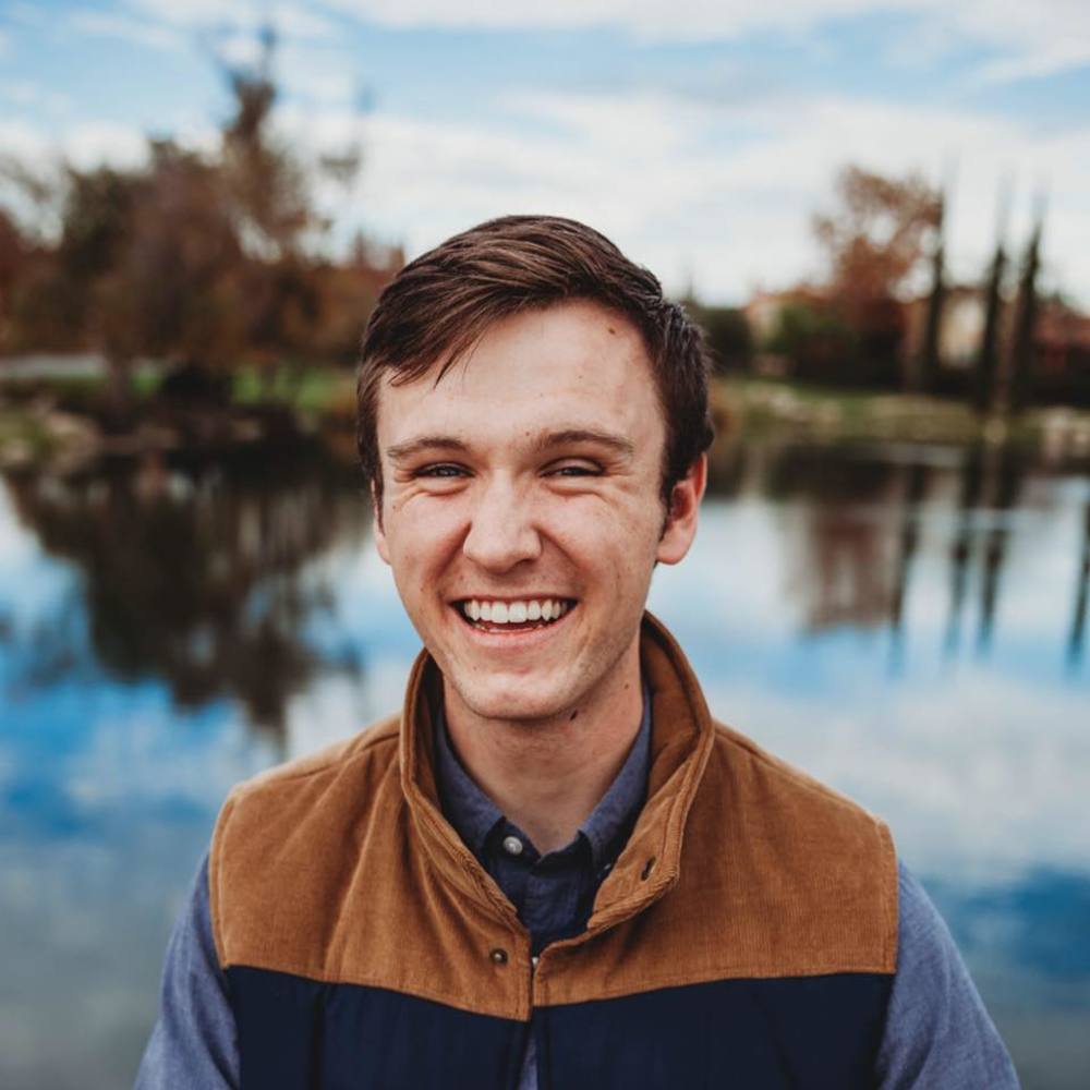 Meet your Posher, Devin