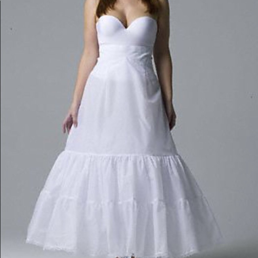 Wedding dress slip