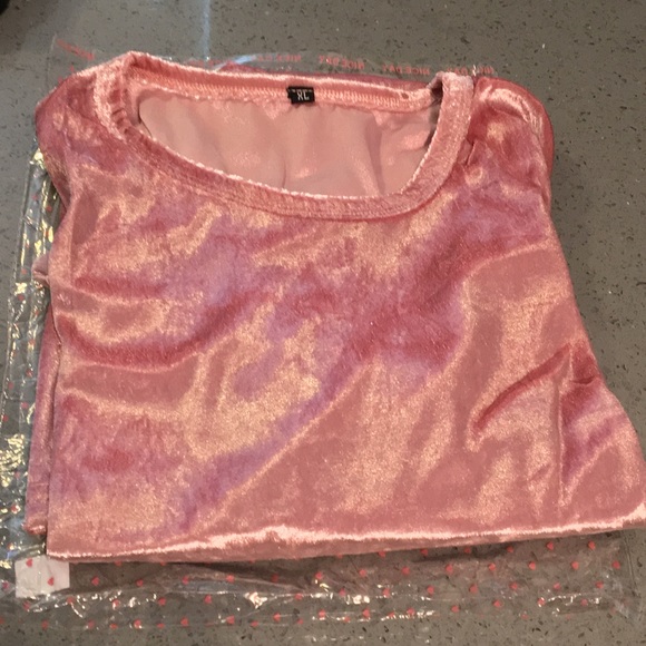 😱LOWBALL ME "Blush" Crushed Velvet T-Shirt Dress - Picture 4 of 4