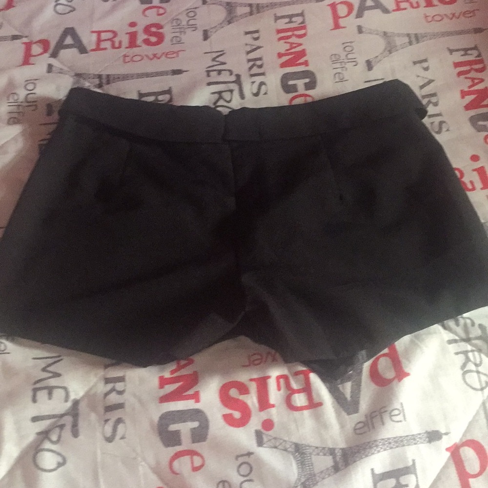 Forever 21 skort - Picture 2 of 3