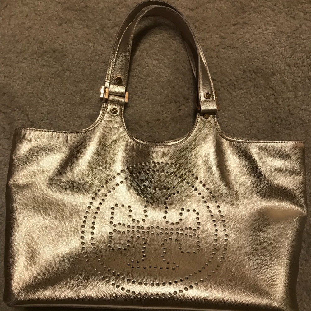 🛑SOLD🛑 Tory Burch Gold Purse