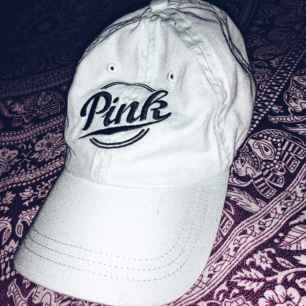 VsPink Hat