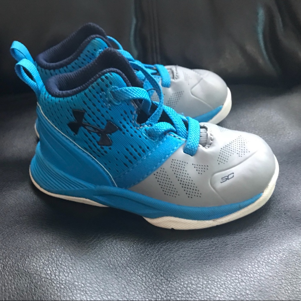 Infant size 5 Under Armour Curry 2 Shoes