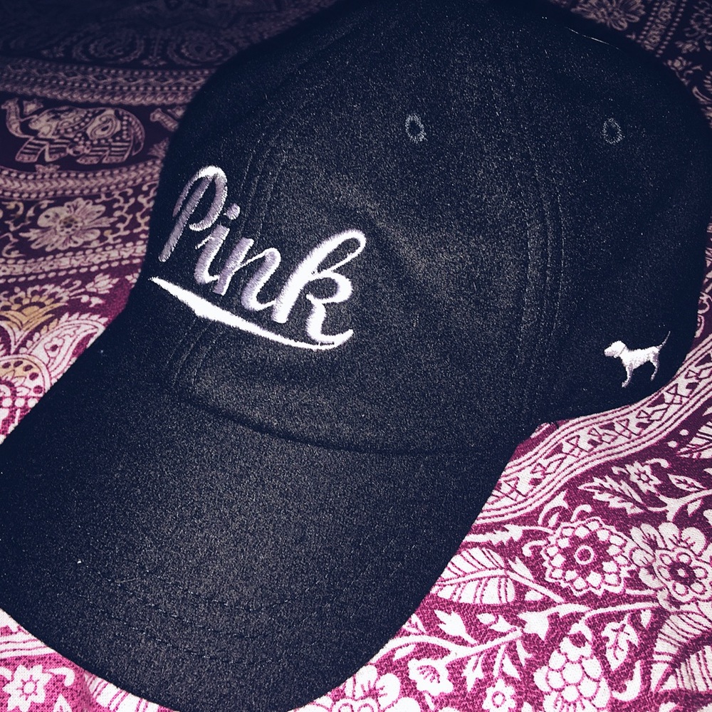 VsPink Hat