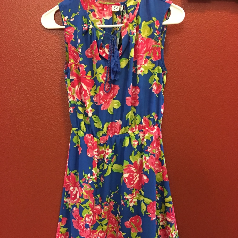 🚨🚨🚨NWT Q&A XS Floral Dress 🚨🚨🚨PRICE DROP!
