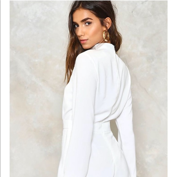 NWT Nasty Gal Boho long sleeved romper with choker - Picture 2 of 7