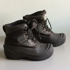 Snow Boots