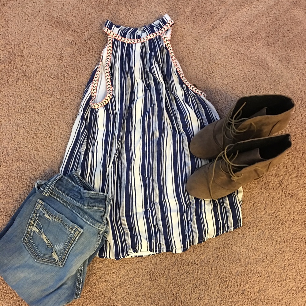 🚨🚨🚨 NWT 19 Cooper cuff neck tank top PRICE DROP