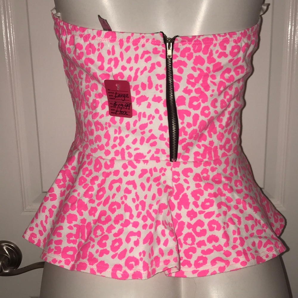 pink leopard peplum top - Picture 2 of 2