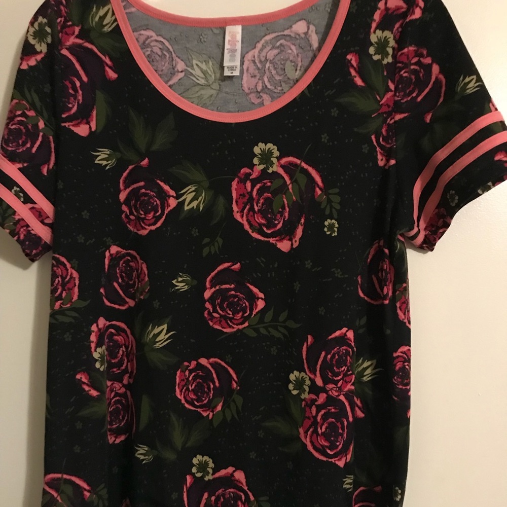 Lularoe classic t