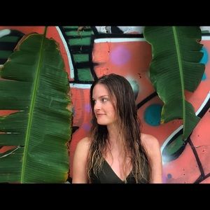 Meet your Posher, Celia