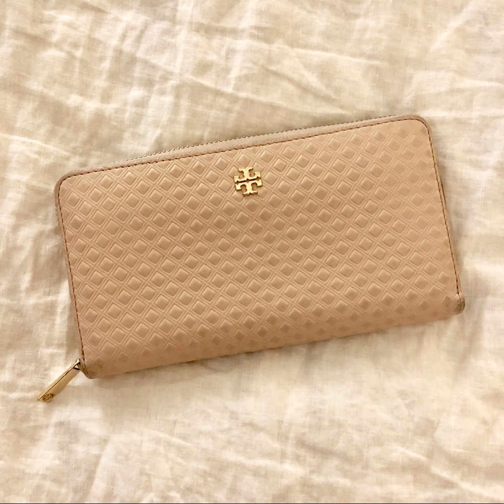 Tory Burch wallet