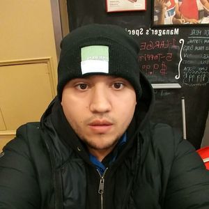 Meet your Posher, Daniel esteban