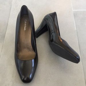 Calvin Klein Heeled Pumps Dark Brown Size 7.5